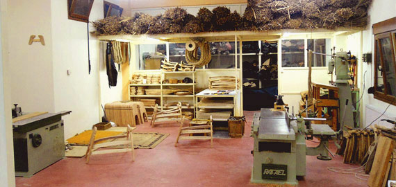 Εργαστήριο Σαγματοποιείας και ο εξοπλισμός του για την επεξεργασία ξύλου